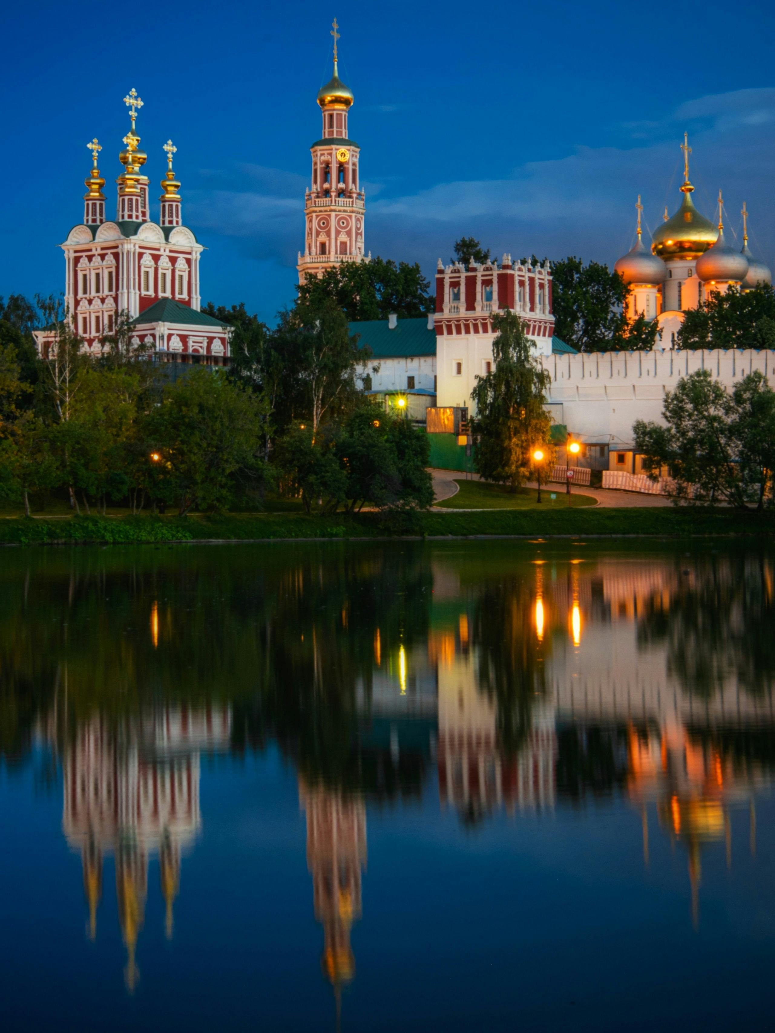 Монастырь в культуре и искусстве