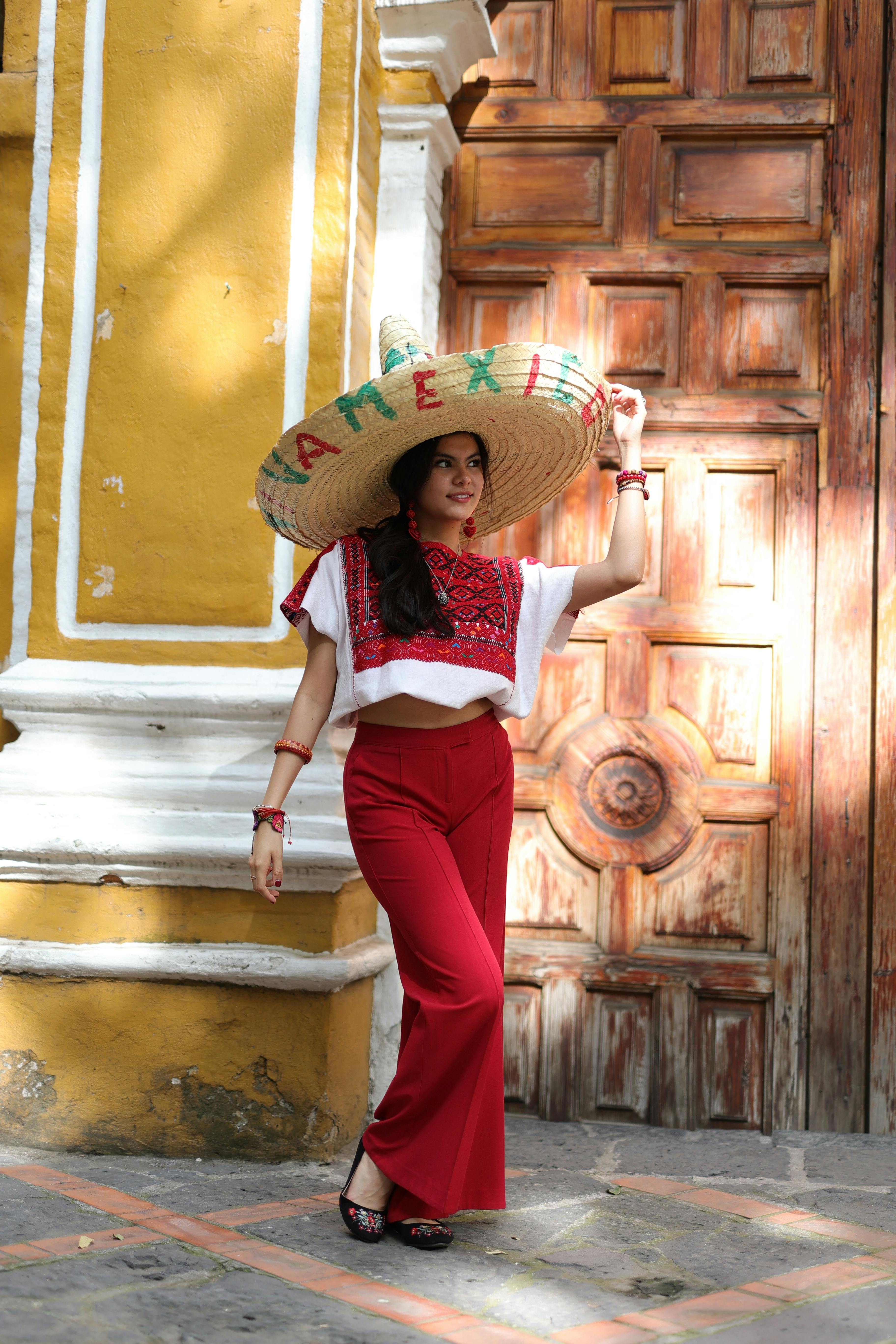 День Конституции 2025 в России: история и традиции праздника